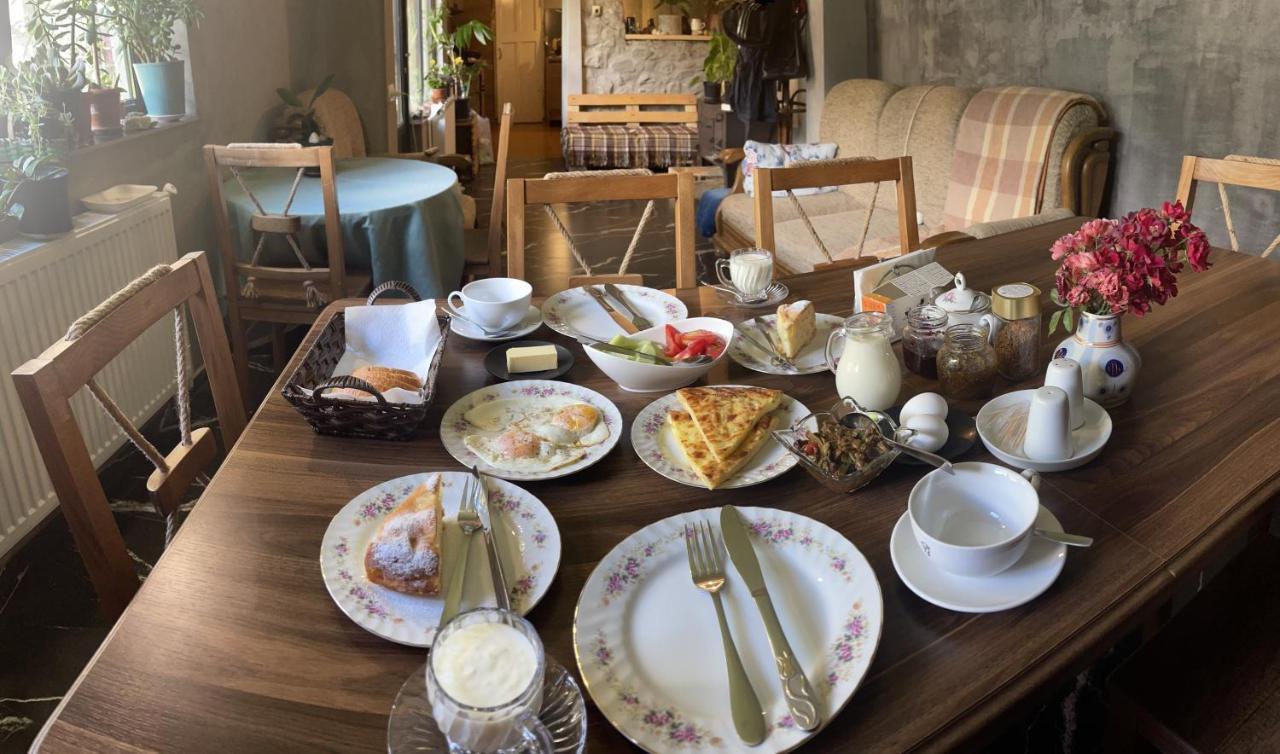 Guesthouse Chela Mestia Zewnętrze zdjęcie