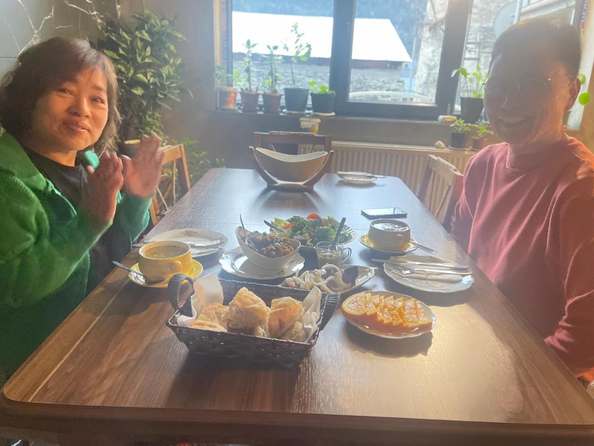 Guesthouse Chela Mestia Zewnętrze zdjęcie