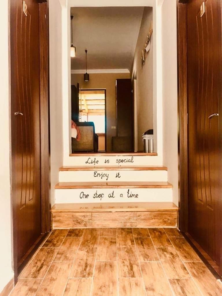 Guesthouse Chela Mestia Zewnętrze zdjęcie