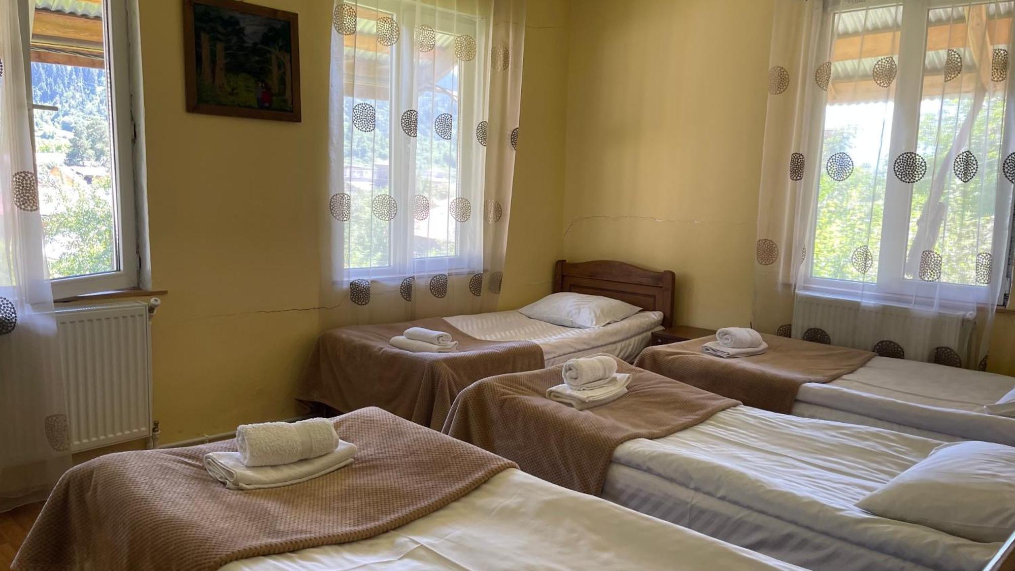 Guesthouse Chela Mestia Zewnętrze zdjęcie