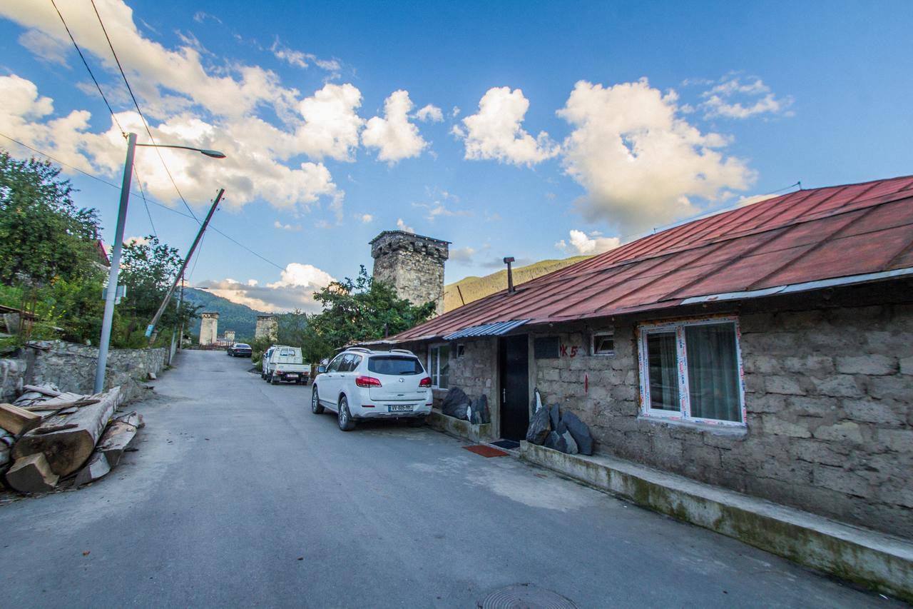 Guesthouse Chela Mestia Zewnętrze zdjęcie