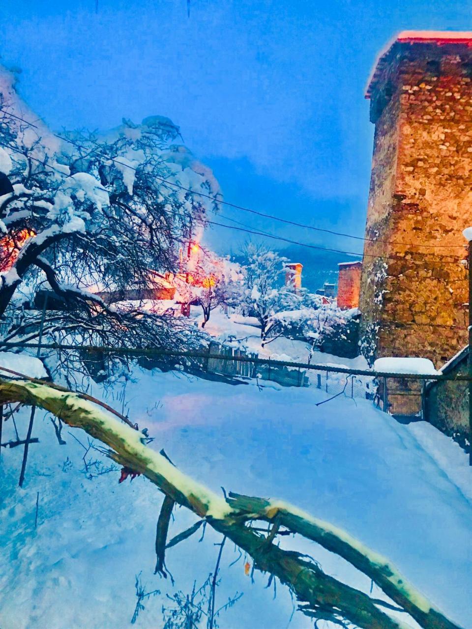 Guesthouse Chela Mestia Zewnętrze zdjęcie